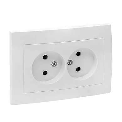 Валенсия розетка 2-местная б/з 10А белая с защ. штор. EKF PROxima