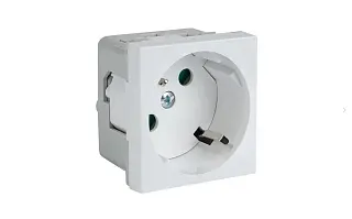 Розетка 45х45 PRO с заземлением, 45 градусов, белая EKF