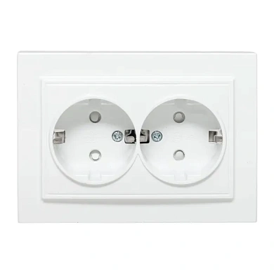 Минск Розетка 2-местная СП с/з 16А белая с защ. штор. EKF